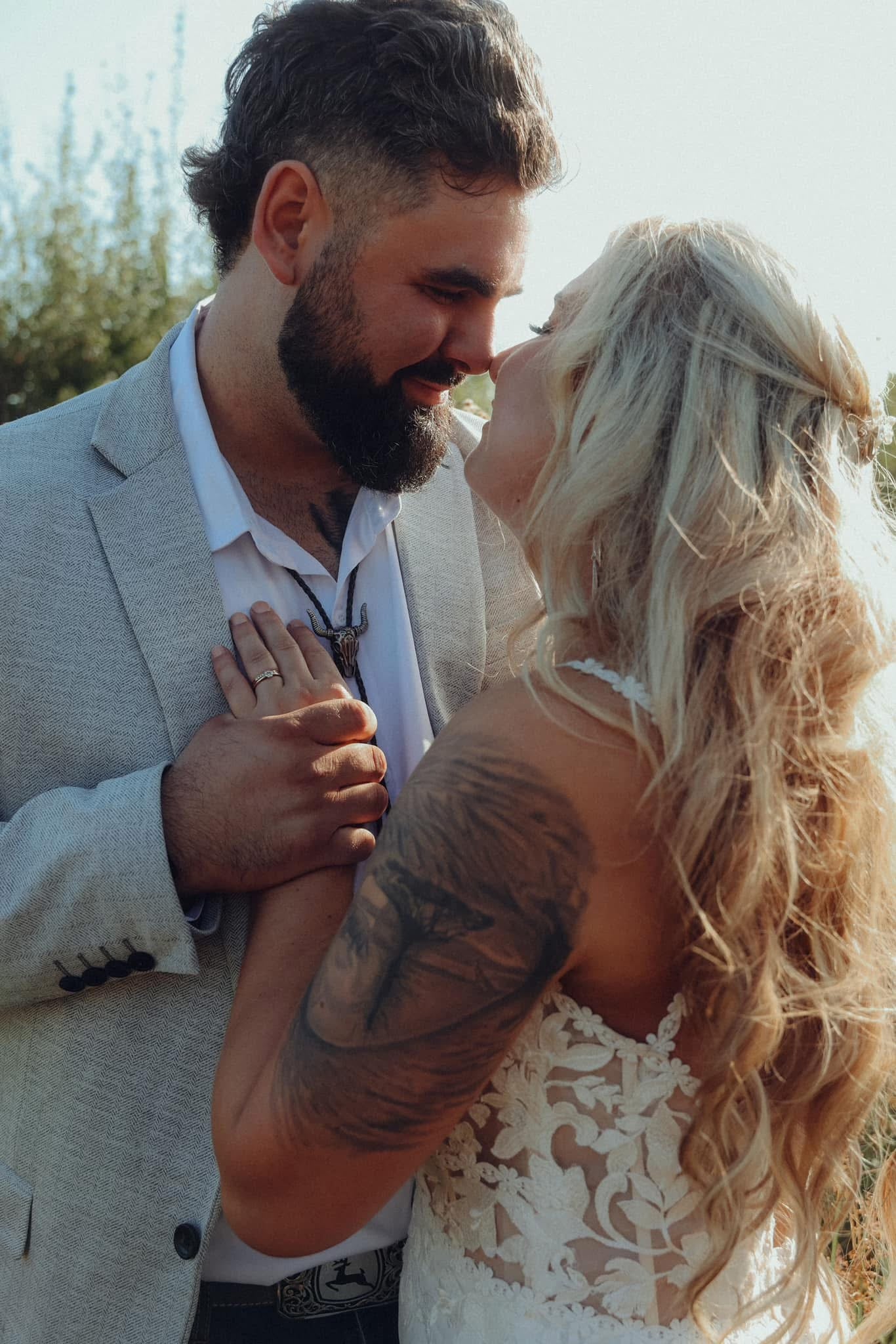 Kit - robe de mariée boho avec dentelle de coton et jupe en chiffon Kit - robe de mariée boho avec dentelle de coton et jupe en chiffon