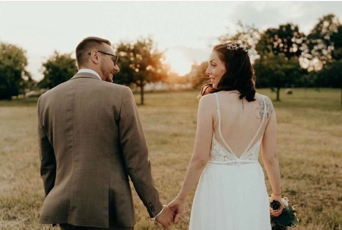 Roscoe - robe boho romantique en dentelle et jupe de chiffon Roscoe - robe boho romantique en dentelle et jupe de chiffon