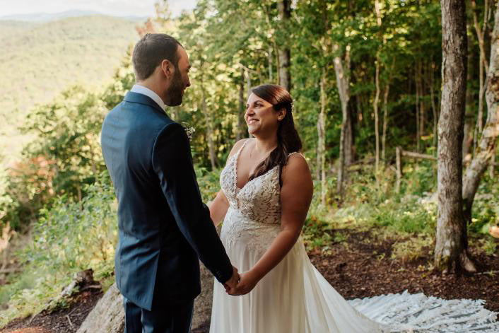 Kit - robe de mariée boho avec dentelle de coton et jupe en chiffon Kit - robe de mariée boho avec dentelle de coton et jupe en chiffon