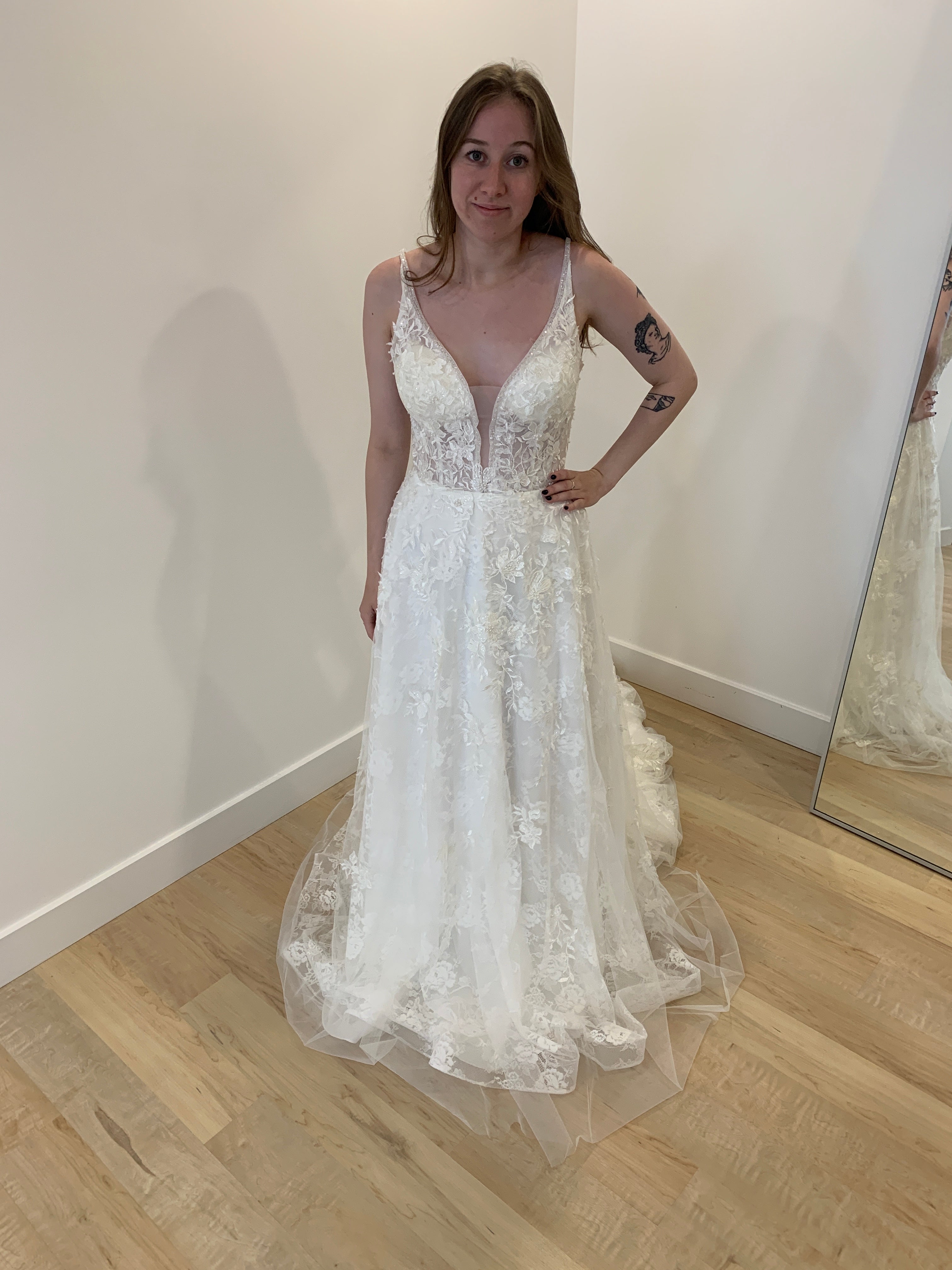 * EXCLUSIVITÉ* Riddle *échantillons taille 12 et taille 20* - robe boho romantique coupe A en tulle avec dentelle et dos ouvert * EXCLUSIVITÉ* Riddle *échantillons taille 12 et taille 20* - robe boho romantique coupe A en tulle avec dentelle et dos ouvert