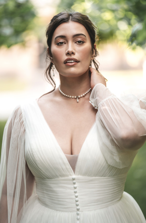 Samy *collection Allure x Netlfix Bridgerton* - robe de mariée en tulle à manches longues et taille cintrée Samy *collection Allure x Netlfix Bridgerton* - robe de mariée en tulle à manches longues et taille cintrée