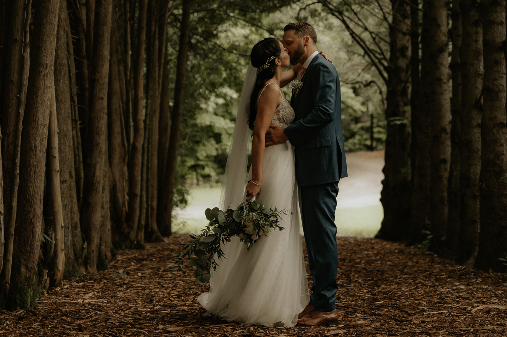 * EXCLUSIVITÉ* Demi *Échantillon taille 20* - robe boho romantique en dentelle avec haut brodée et dos dégagé * EXCLUSIVITÉ* Demi *Échantillon taille 20* - robe boho romantique en dentelle avec haut brodée et dos dégagé