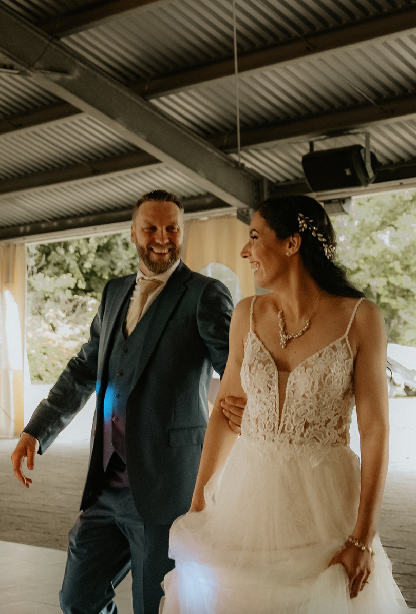 *EXCLUSIVITÉ* Demi aussi disponible *taille plus* - robe boho romantique en dentelle avec haut brodée et dos dégagé *EXCLUSIVITÉ* Demi aussi disponible *taille plus* - robe boho romantique en dentelle avec haut brodée et dos dégagé