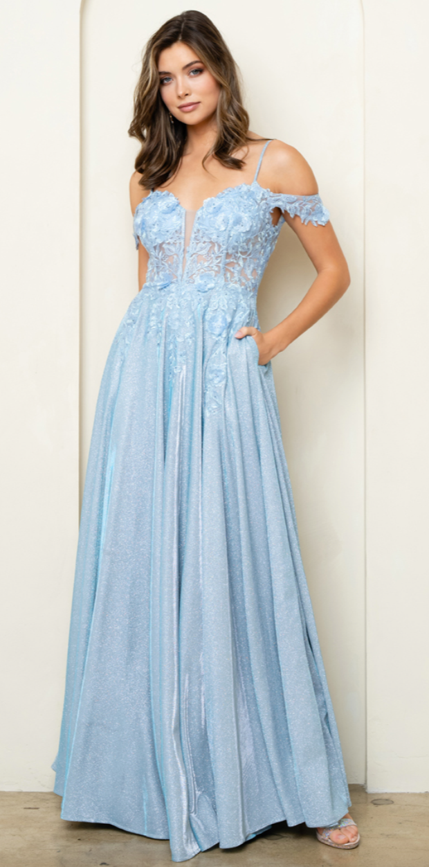 Julia - robe longue en jersey scintillant off shoulders avec décolleté en coeur et effet de transparence, poches, bretelles tombantes Julia - robe longue en jersey scintillant off shoulders avec décolleté en coeur et effet de transparence, poches, bretelles tombantes