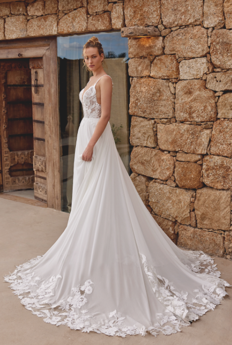 Brayson - robe de mariée boho avec dentelle et jupe en chiffon à traîne magistrale Brayson - robe de mariée boho avec dentelle et jupe en chiffon à traîne magistrale