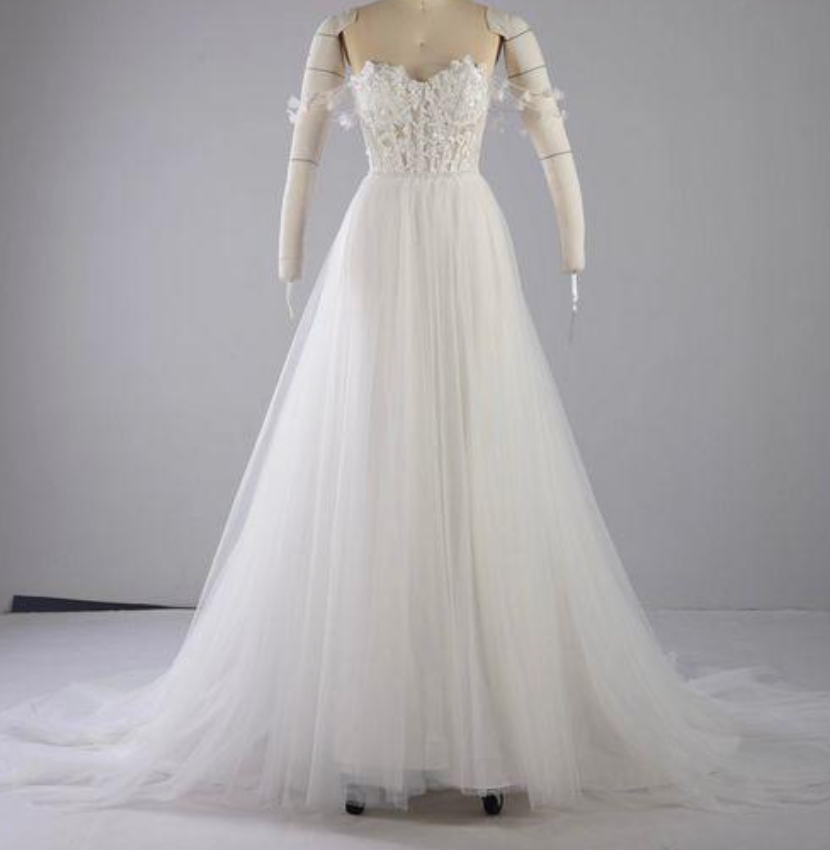 *EXCLUSIVITÉ* Edna - robe boho romantique coupe A en tulle et dentelle, avec bretelles tombantes *EXCLUSIVITÉ* Edna - robe boho romantique coupe A en tulle et dentelle, avec bretelles tombantes