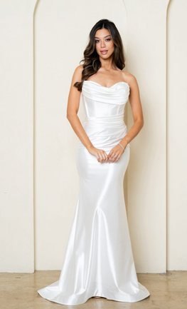 Dayna - robe de mariée simple en jersey satin sans bretelles à dos lacé