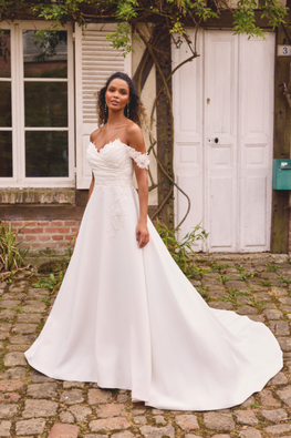 *EXCLUSIVITÉ* Pride - robe de mariée classique à bustier en coeur avec dentelle et bretelles tombantes