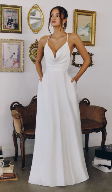 Maisie - robe de mariée simple en satin avec dos dégagé et bretelles fines croisées Maisie - robe de mariée simple en satin avec dos dégagé et bretelles fines croisées