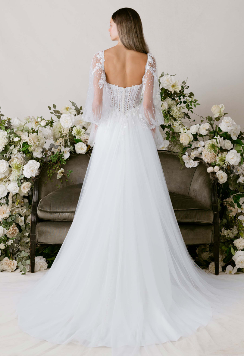 Laidey - robe de mariée moderne transformable avec haut corset sans bretelle en dentelle et perles avec jupe et manches amovibles Laidey - robe de mariée moderne transformable avec haut corset sans bretelle en dentelle et perles avec jupe et manches amovibles