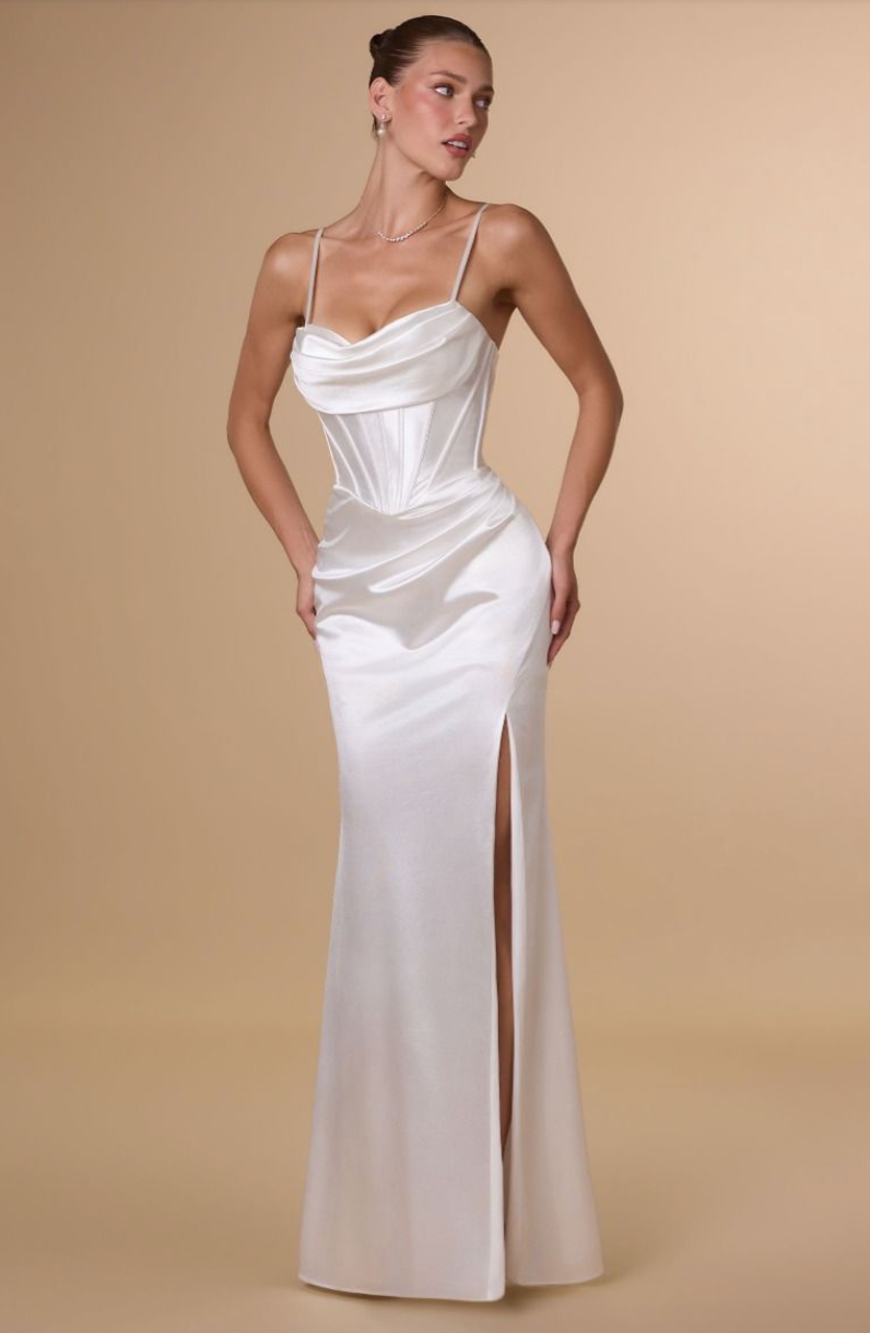Valentina - robe de mariée simple en satin à haut de style corset avec dos lacé Valentina - robe de mariée simple en satin à haut de style corset avec dos lacé