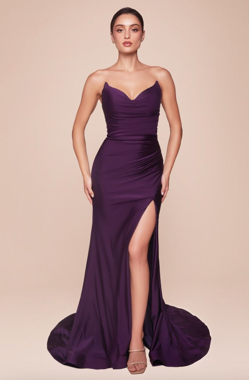 Serena - robe longue en tissus jersey satiné avec bustier sans bretelle et dos lacé Serena - robe longue en tissus jersey satiné avec bustier sans bretelle et dos lacé