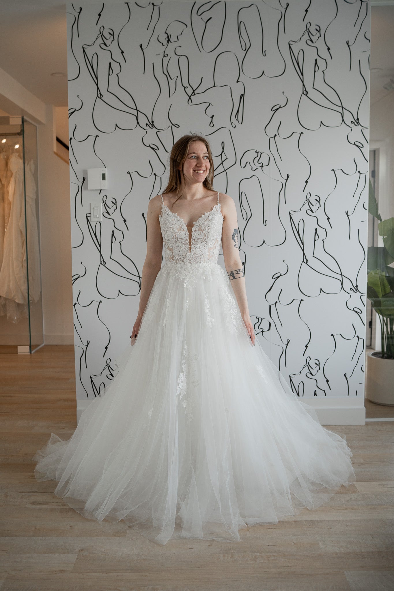 *EXCLUSIVITÉ* Pokey - robe boho romantique volumineuse en tulle avec haut brodé de dentelle et duo de bretelles *EXCLUSIVITÉ* Pokey - robe boho romantique volumineuse en tulle avec haut brodé de dentelle et duo de bretelles