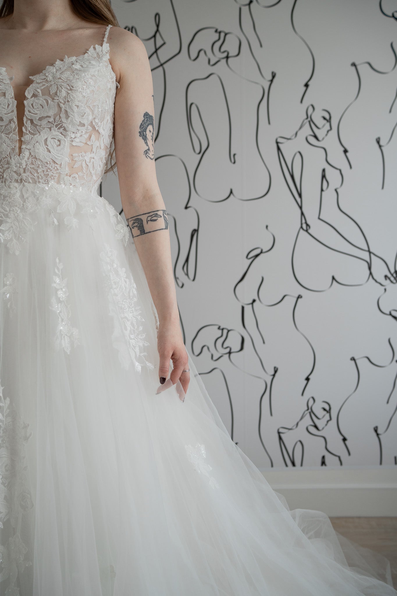 *EXCLUSIVITÉ* Pokey - robe boho romantique volumineuse en tulle avec haut brodé de dentelle et duo de bretelles *EXCLUSIVITÉ* Pokey - robe boho romantique volumineuse en tulle avec haut brodé de dentelle et duo de bretelles