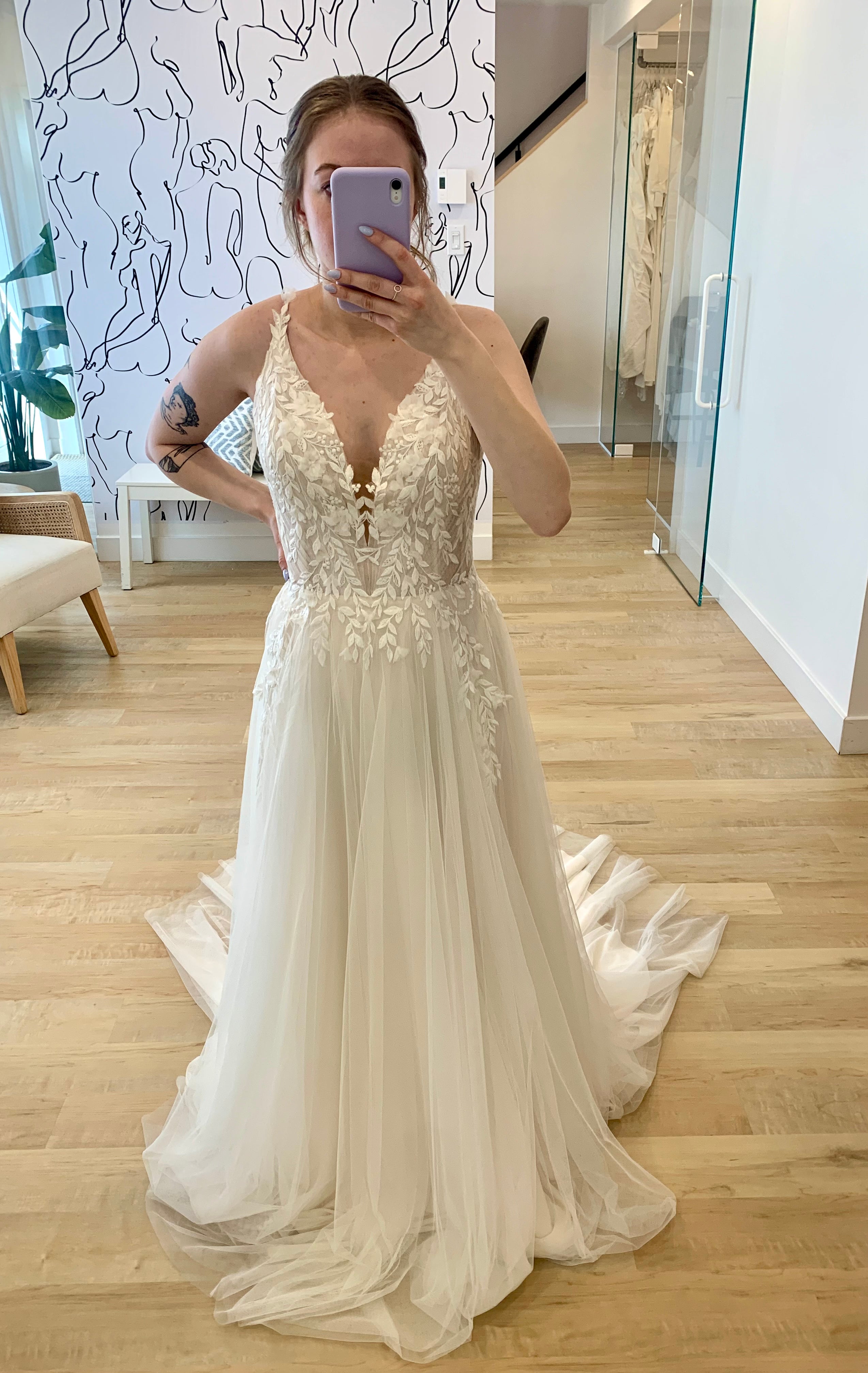 Robyn - robe boho romantique en dentelle avec haut brodée et bretelles en dentelle Robyn - robe boho romantique en dentelle avec haut brodée et bretelles en dentelle