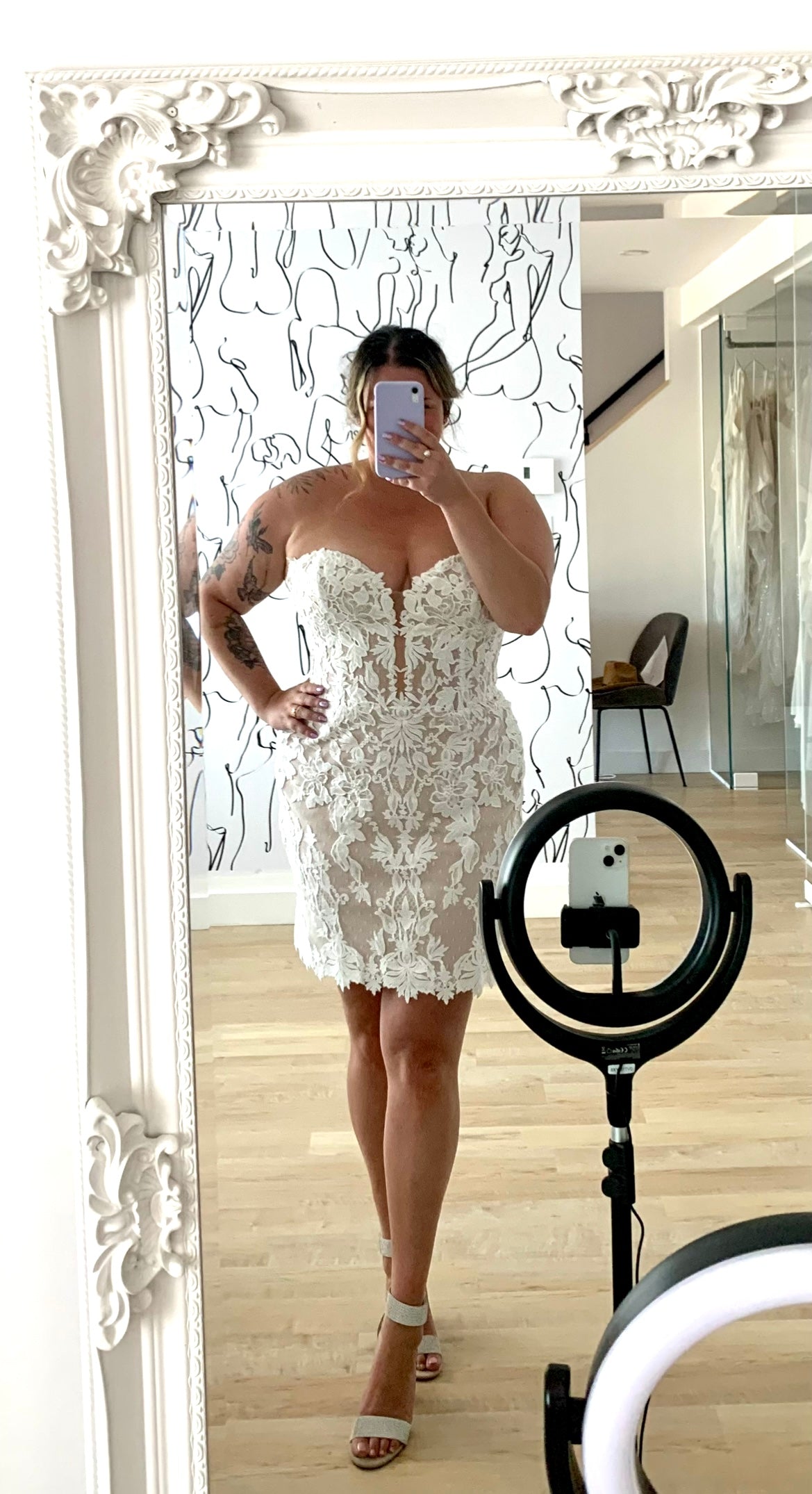 Karissa - 2-in-1 fitted boho wedding dress, consisting of a short strapless lace evening dress and a lined tulle overskirt Karissa - 2-in-1 fitted boho wedding dress, consisting of a short strapless lace evening dress and a lined tulle overskirt