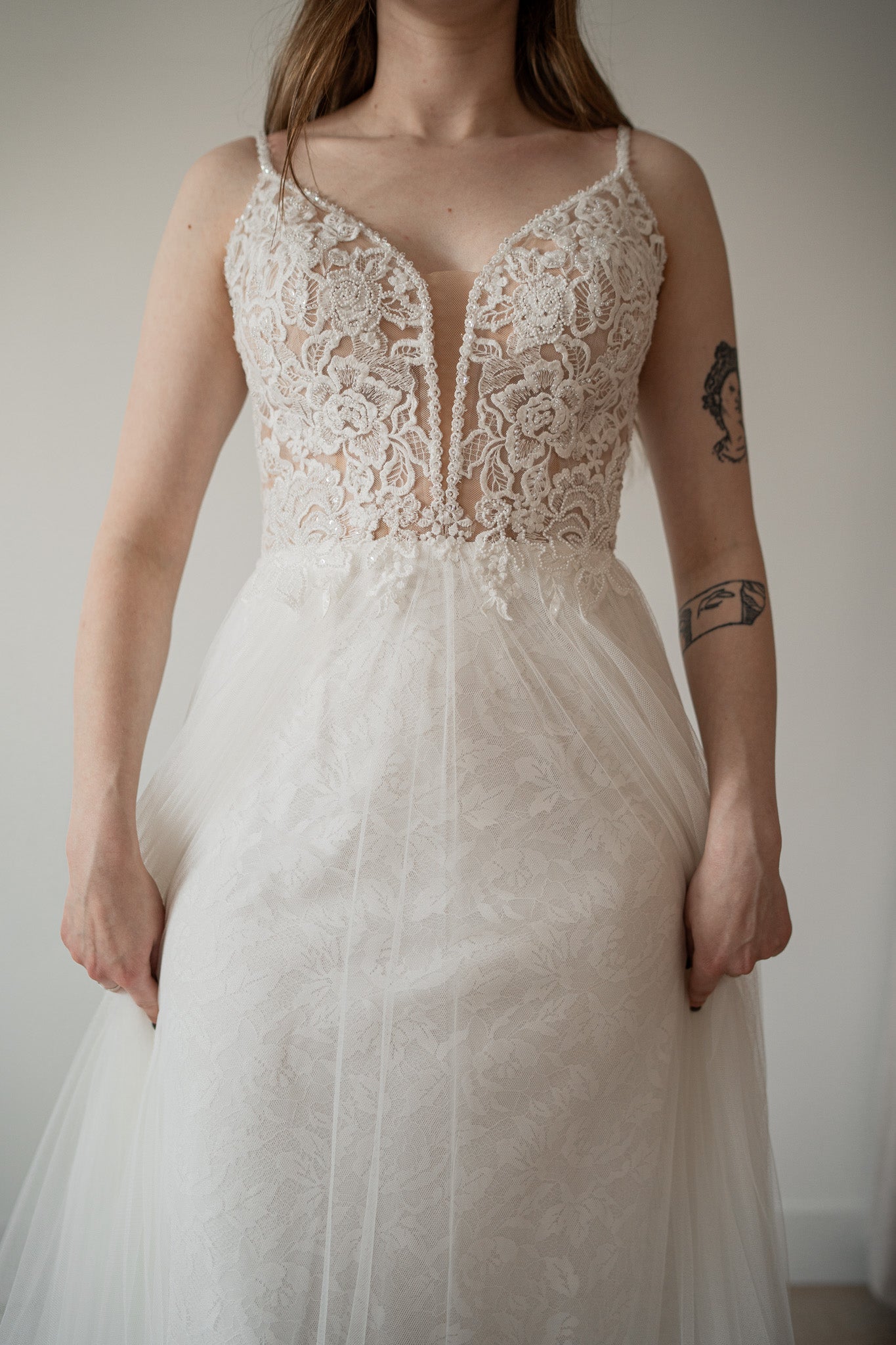 *EXCLUSIVITÉ* Demi aussi disponible *taille plus* - robe boho romantique en dentelle avec haut brodée et dos dégagé *EXCLUSIVITÉ* Demi aussi disponible *taille plus* - robe boho romantique en dentelle avec haut brodée et dos dégagé