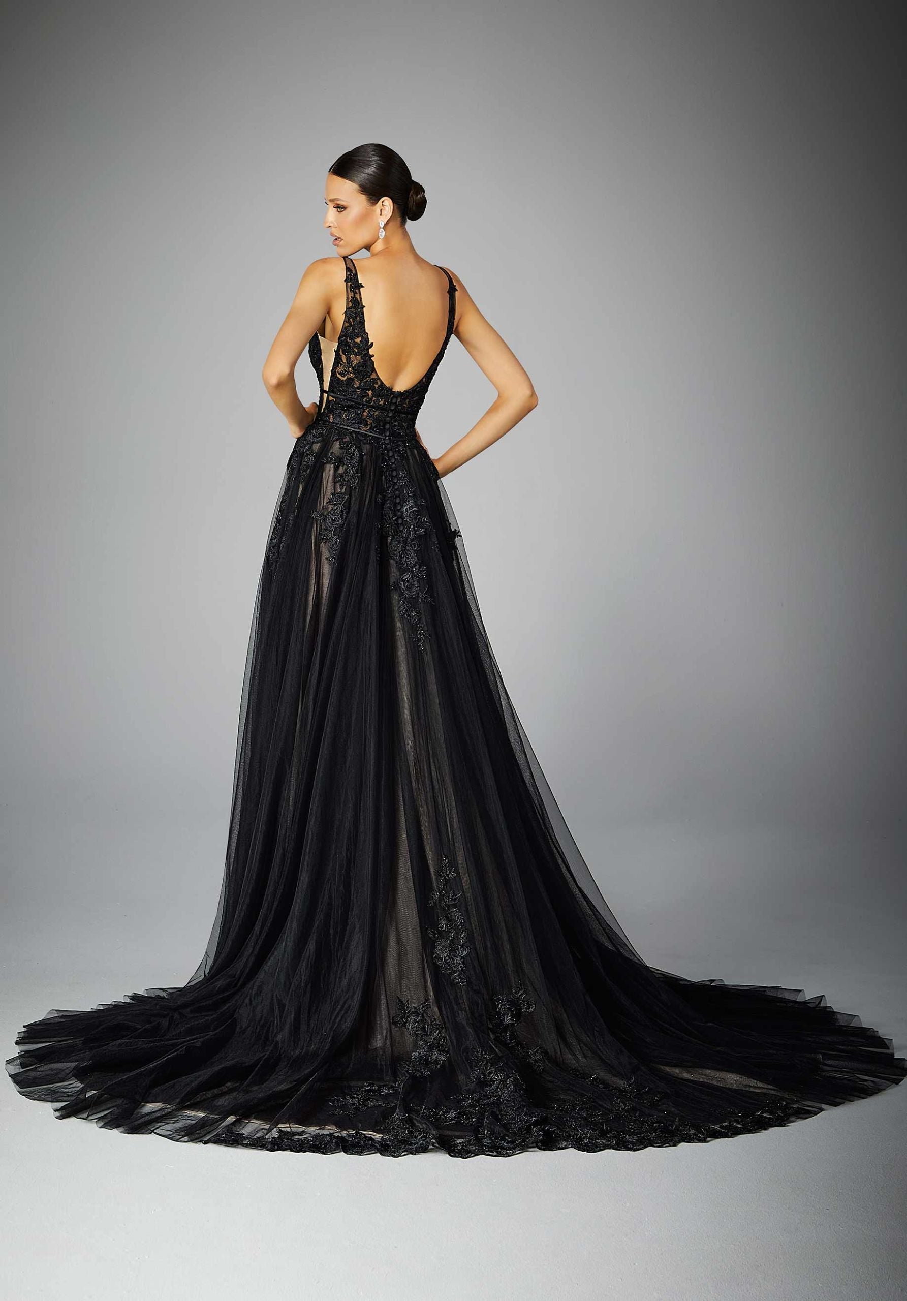 Rosa *taille plus* - robe de mariée boho ligne A avec dentelle florale unique Rosa *taille plus* - robe de mariée boho ligne A avec dentelle florale unique