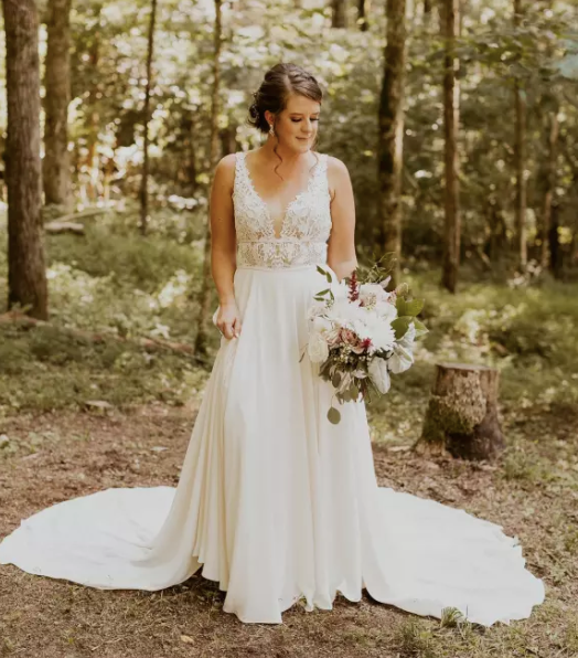 Cedar - sleeveless minimalist wedding dress with non-beaded cotton lace V-top and illusion neckline Cedar - sleeveless minimalist wedding dress with non-beaded cotton lace V-top and illusion neckline