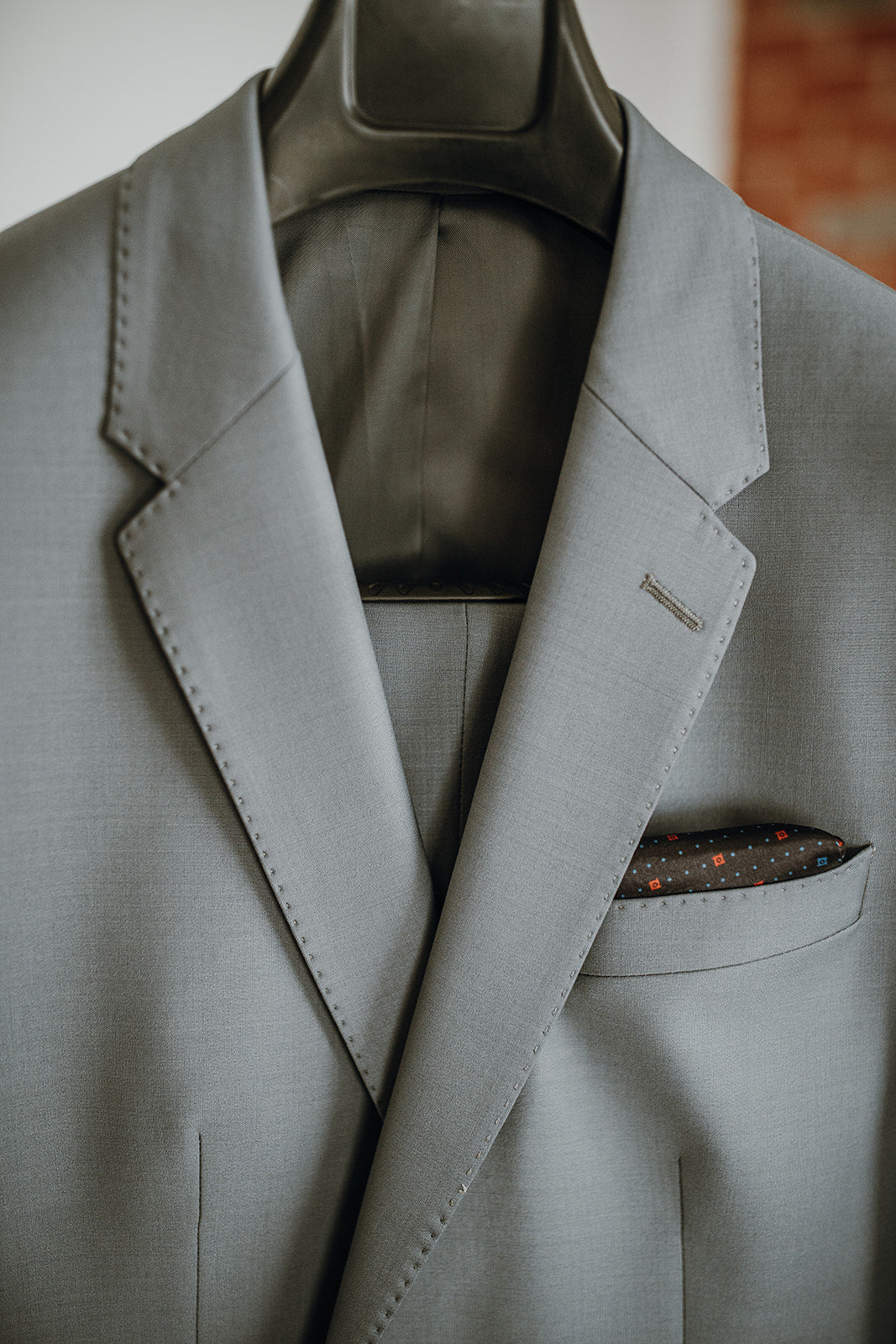 Ensemble / Habit / Complet veston et pantalon collection LUXE européen en mélange de laine Ensemble / Habit / Complet veston et pantalon collection LUXE européen en mélange de laine