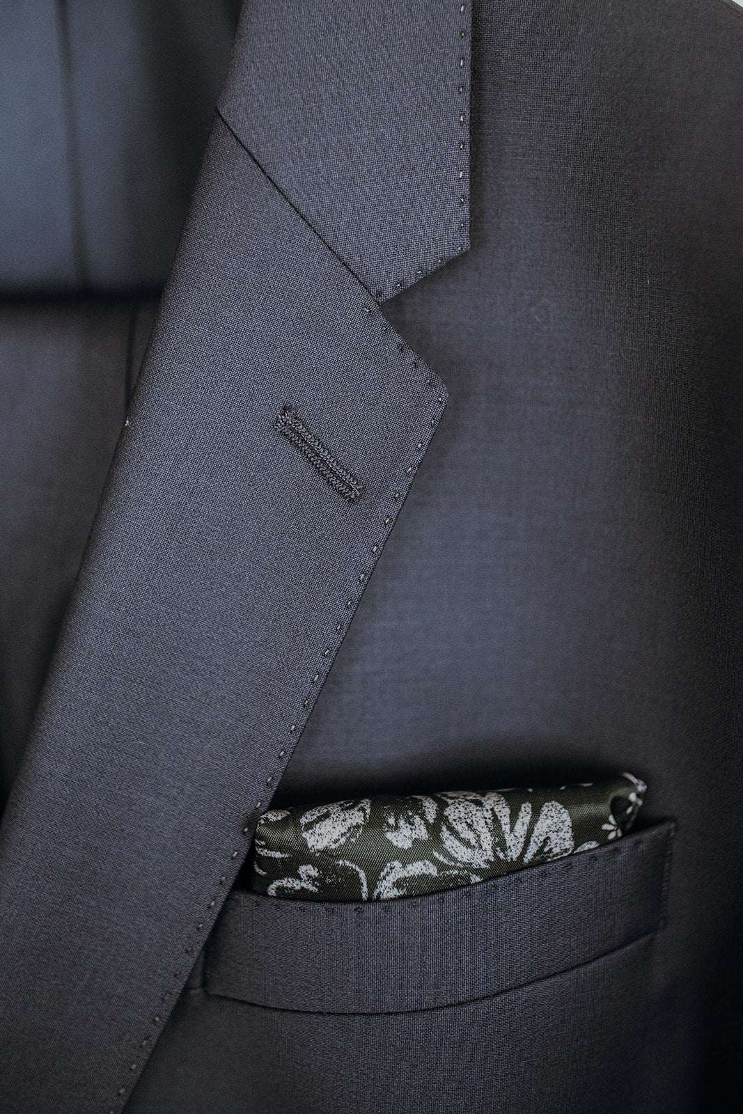 Ensemble / Habit / Complet veston et pantalon collection LUXE européen en mélange de laine Ensemble / Habit / Complet veston et pantalon collection LUXE européen en mélange de laine