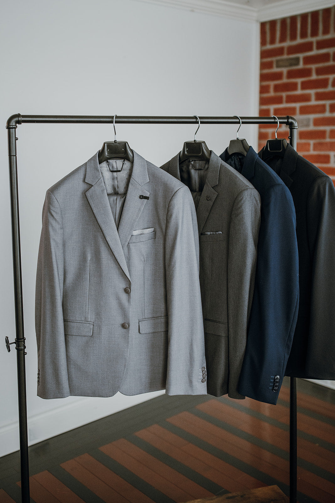 Ensemble veston et pantalon collection CASUAL européen en mélange de laine Ensemble veston et pantalon collection CASUAL européen en mélange de laine