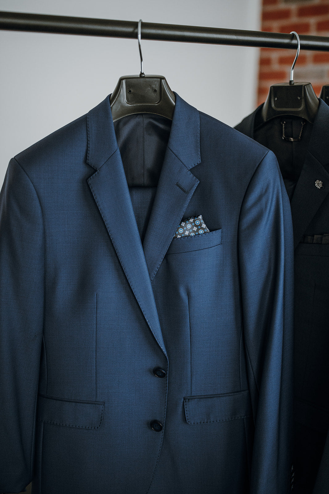 Ensemble / Habit / Complet veston et pantalon collection LUXE européen en mélange de laine Ensemble / Habit / Complet veston et pantalon collection LUXE européen en mélange de laine