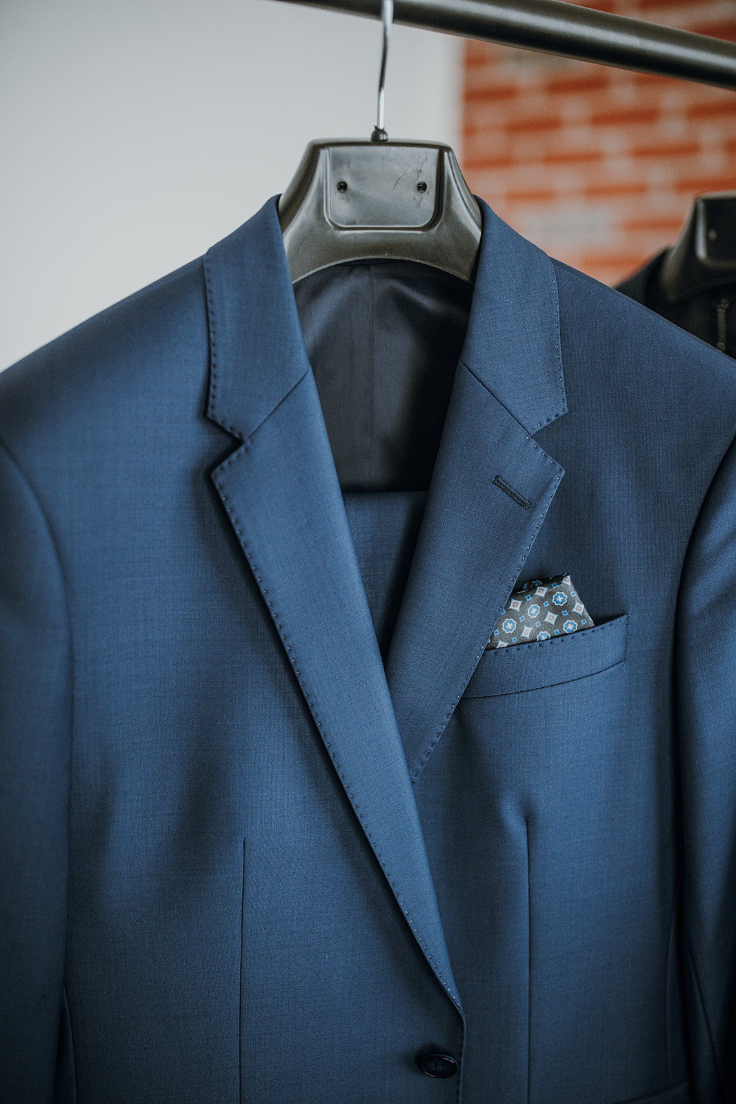 Ensemble / Habit / Complet veston et pantalon collection LUXE européen en mélange de laine Ensemble / Habit / Complet veston et pantalon collection LUXE européen en mélange de laine