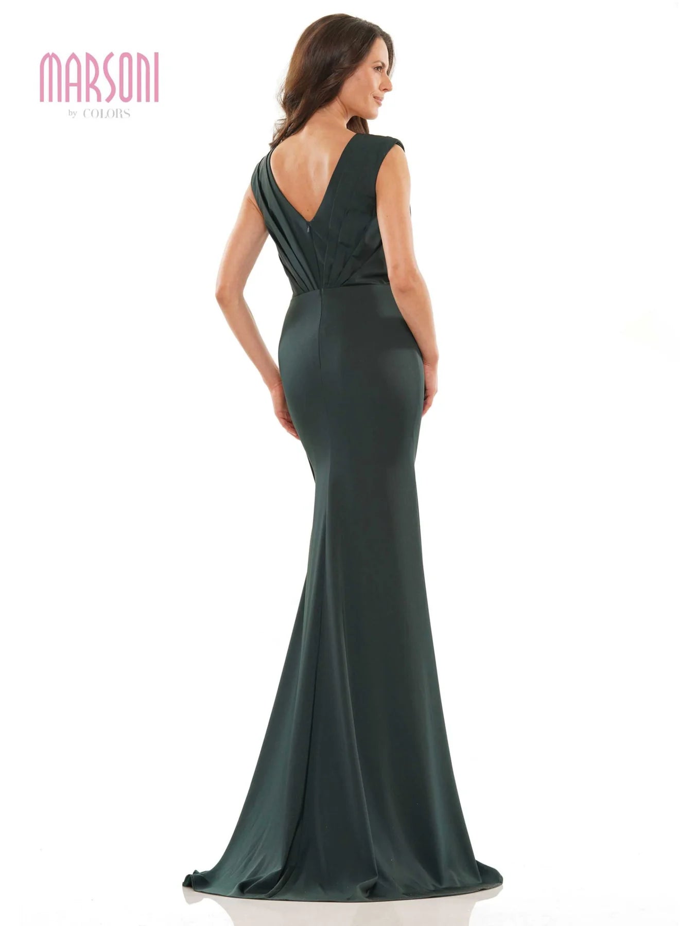 Irina *échantillons taille 10 et taille 18* - robe de coupe droite en jersey extensible de haute qualité avec détail voilé à l'avant et dos en V Irina *échantillons taille 10 et taille 18* - robe de coupe droite en jersey extensible de haute qualité avec détail voilé à l'avant et dos en V