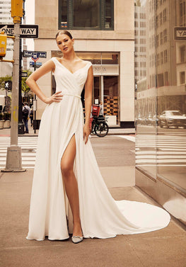 Wisteria *échantillon taille 16* - robe de mariée moderne en crêpe et chiffon