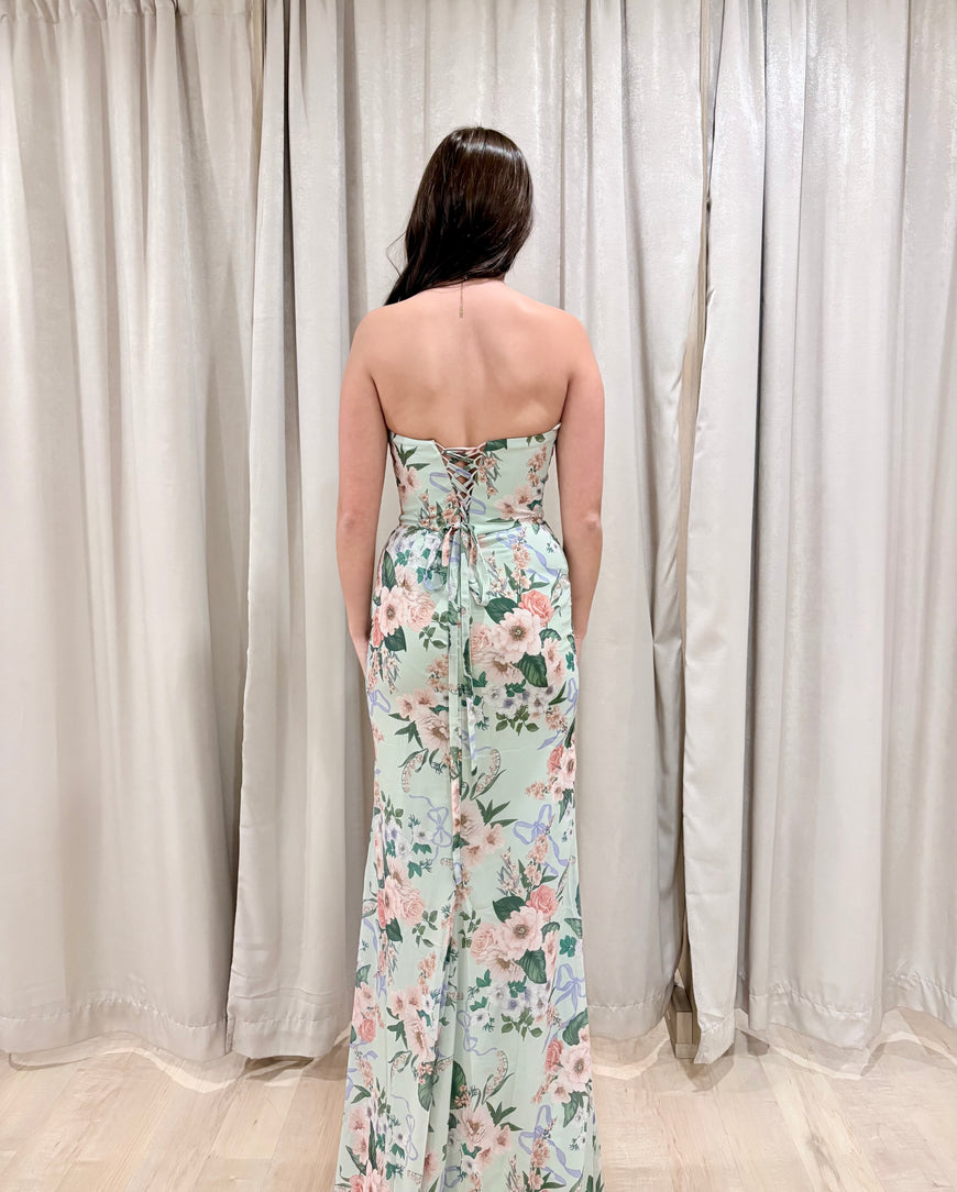 Mali - robe longue en chiffon sans bretelle de coupe A à tissu fleuri avec châle