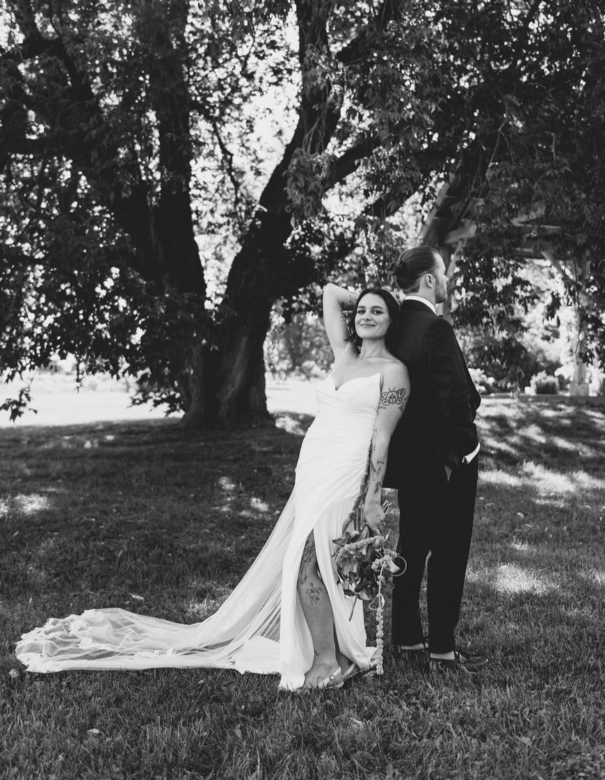 Jomy - Slim fit long wedding dress with slit and off the shoulders