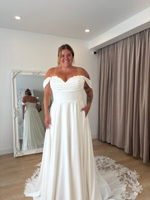 Milie - robe de mariée moderne et classique à bustier de style corset avec bretelles tombantes amovibles et accents de dentelle