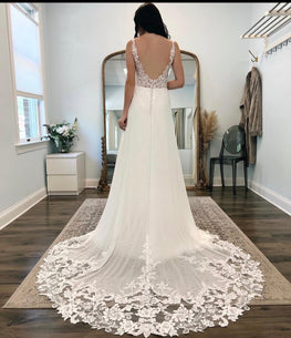 Lissie - robe boho romantique en dentelle et jupe de chiffon avec bretelles larges