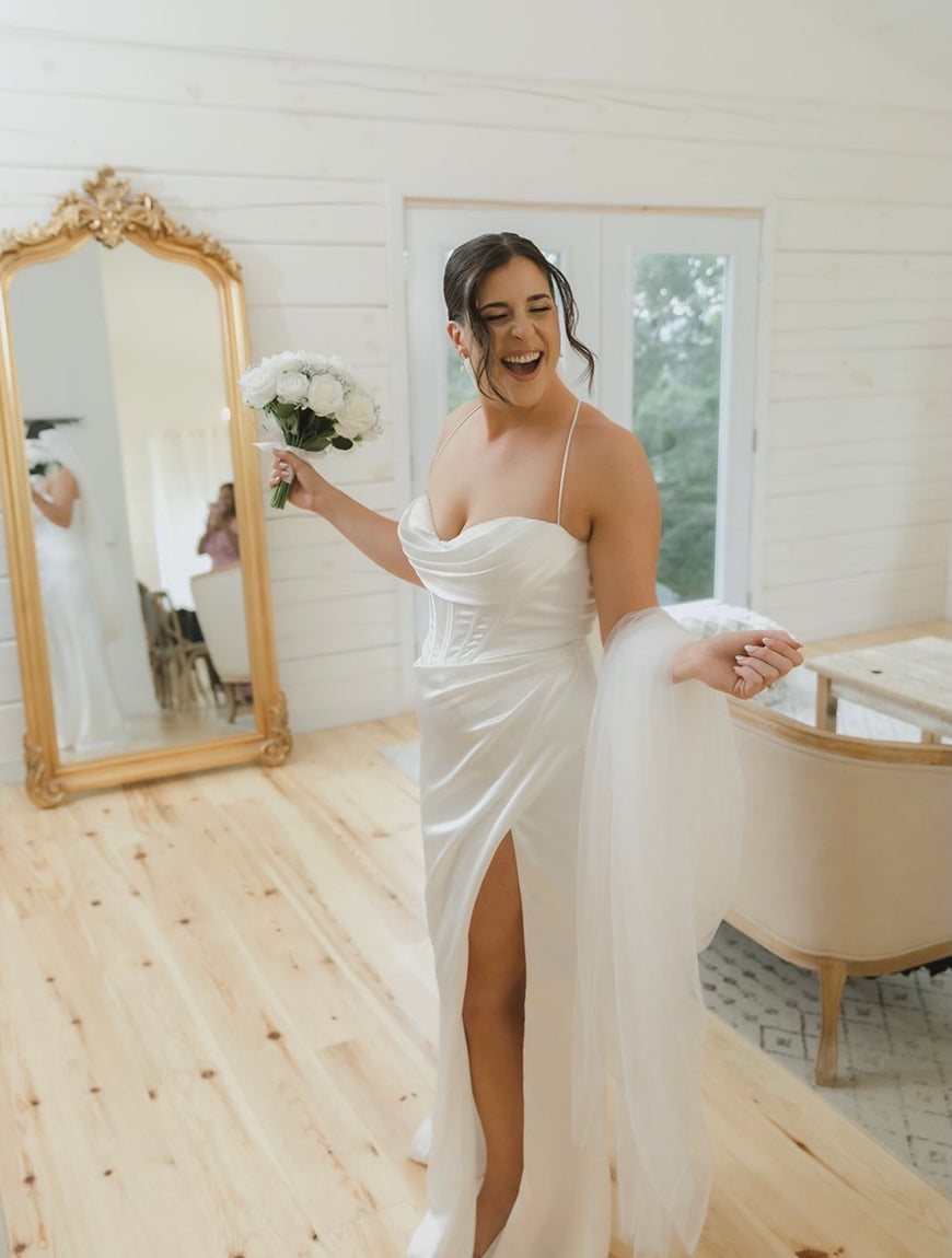 Jomy - Slim fit long wedding dress with slit and off the shoulders
