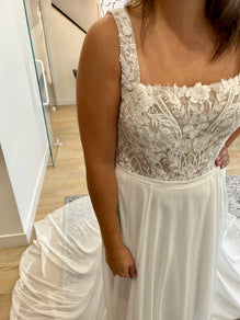 Yoly - romantic boho dress in lace and chiffon skirt