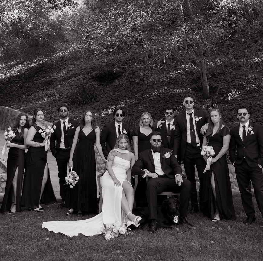 *EXCLUSIVITÉ* Usher - robe de mariée ajustée en crêpe extensible avec encolure bustier