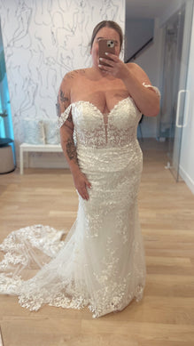 * EXCLUSIVITÉ* Nikita - robe boho romantique ajustée en tulle et dentelle avec bretelles tombantes