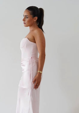 Darcie - Robe longue avec bustier à effet corset et jupe de satin