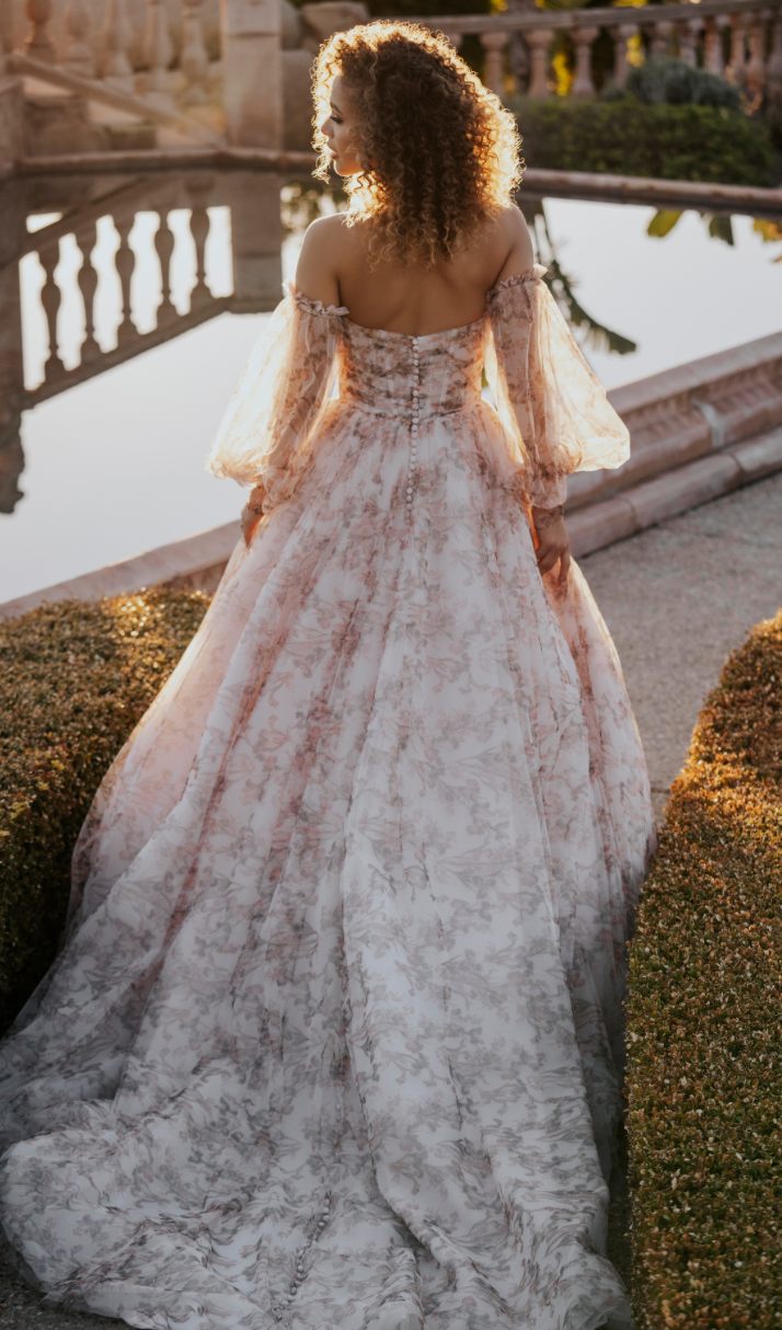 Ursule - robe de mariée haut de gamme unique à motif fleuri avec manches bouffantes amovibles
