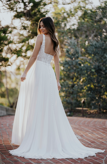 Yoly - romantic boho dress in lace and chiffon skirt