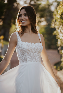 Yoly - romantic boho dress in lace and chiffon skirt