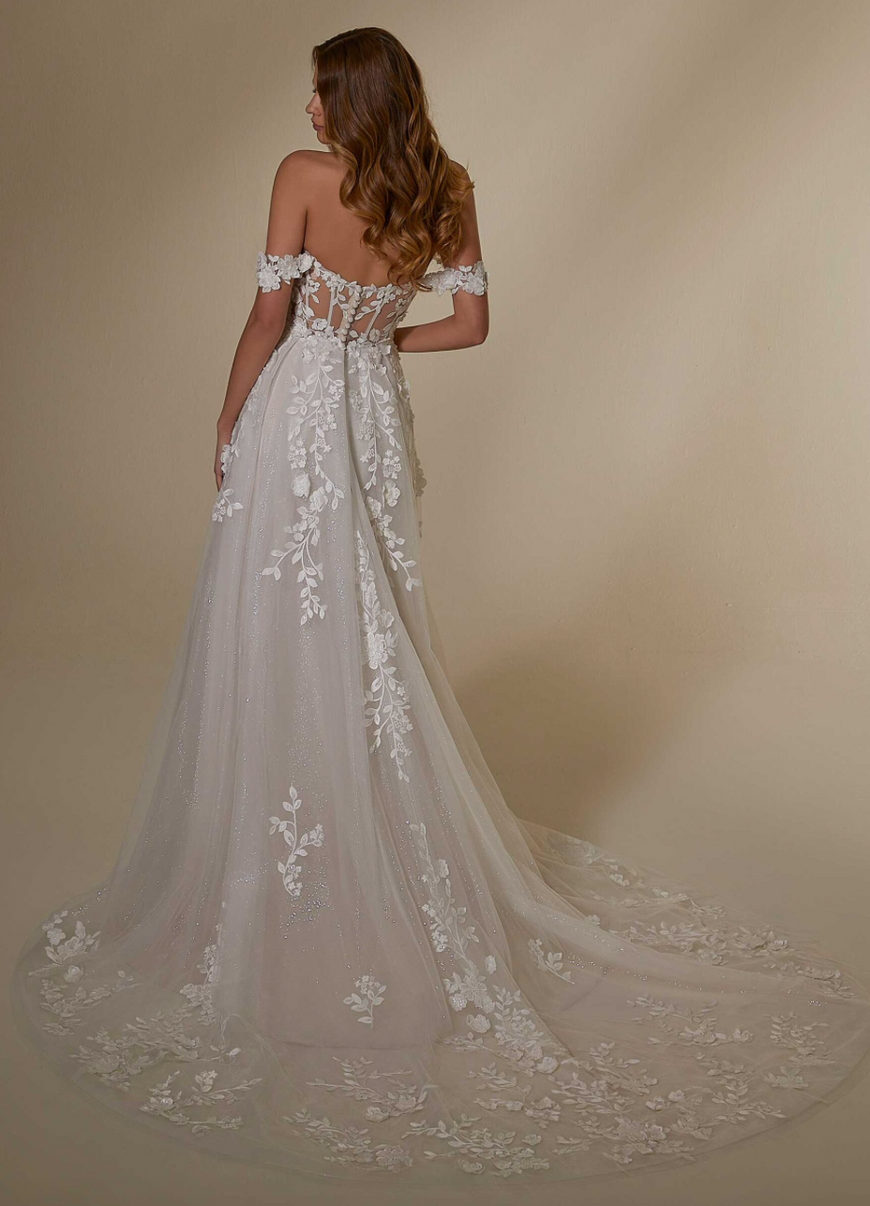 Moldo - robe moderne et romantique de coupe A en tulle et dentelle avec bretelles tombantes amovibles et fente à la jambe