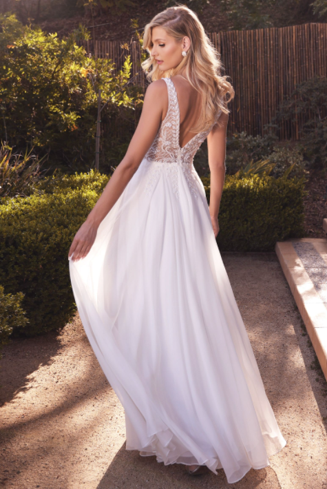 Hamza – sexy wedding dress with chiffon skirt and plunging embroidered top with sparkles and wide straps