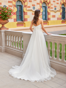 Prince *taille plus* - robe de mariée classique à bustier droit en organza