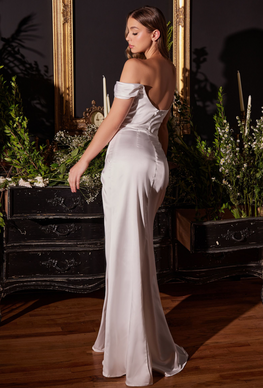 Kade - robe de mariée en tissus satiné avec haut de style corset et jambe fendue