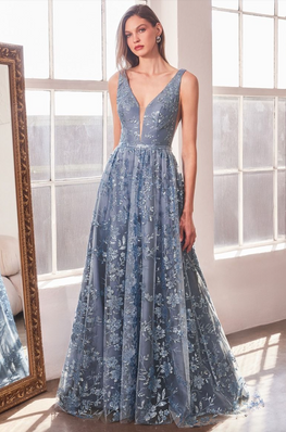 Jeremie - robe longue en tulle brodée avec encolure V à l'avant et au dos