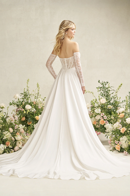 Bérénice - robe de mariée moderne avec haut corset sans bretelle en dentelle non perlé avec jupe de satin luxueuse et fente en dentelle, gants amovibles