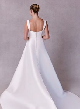 *EXCLUSIVITÉ* Penelope - robe de mariée classique à encolure droite et bretelles larges amovibles