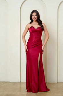 Kylie - Robe longue bustier à effet corset en jersey extensible coupe sirène avec fente à la jambe